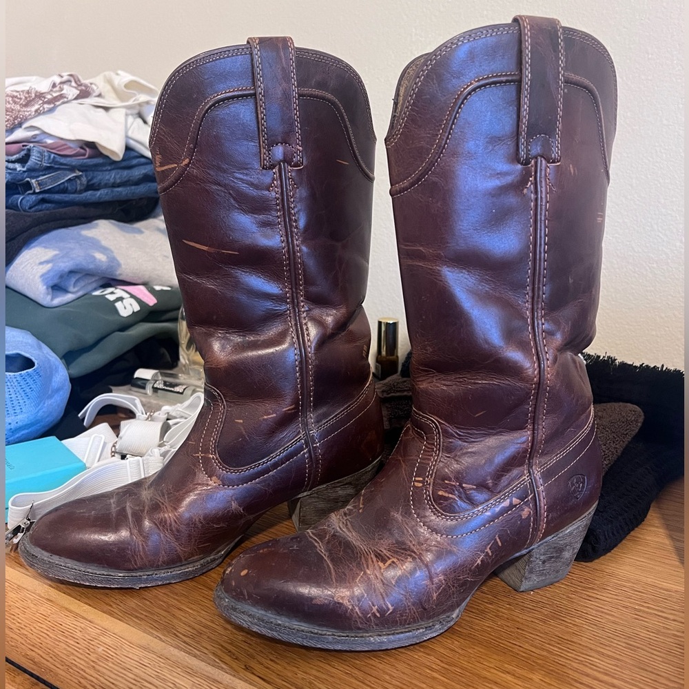 Ariat Cowgirl Boots